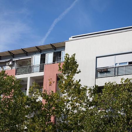 City Nest Apartment Podgorica Bagian luar foto