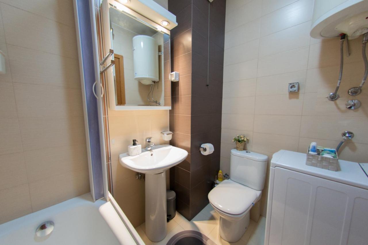 City Nest Apartment Podgorica Bagian luar foto